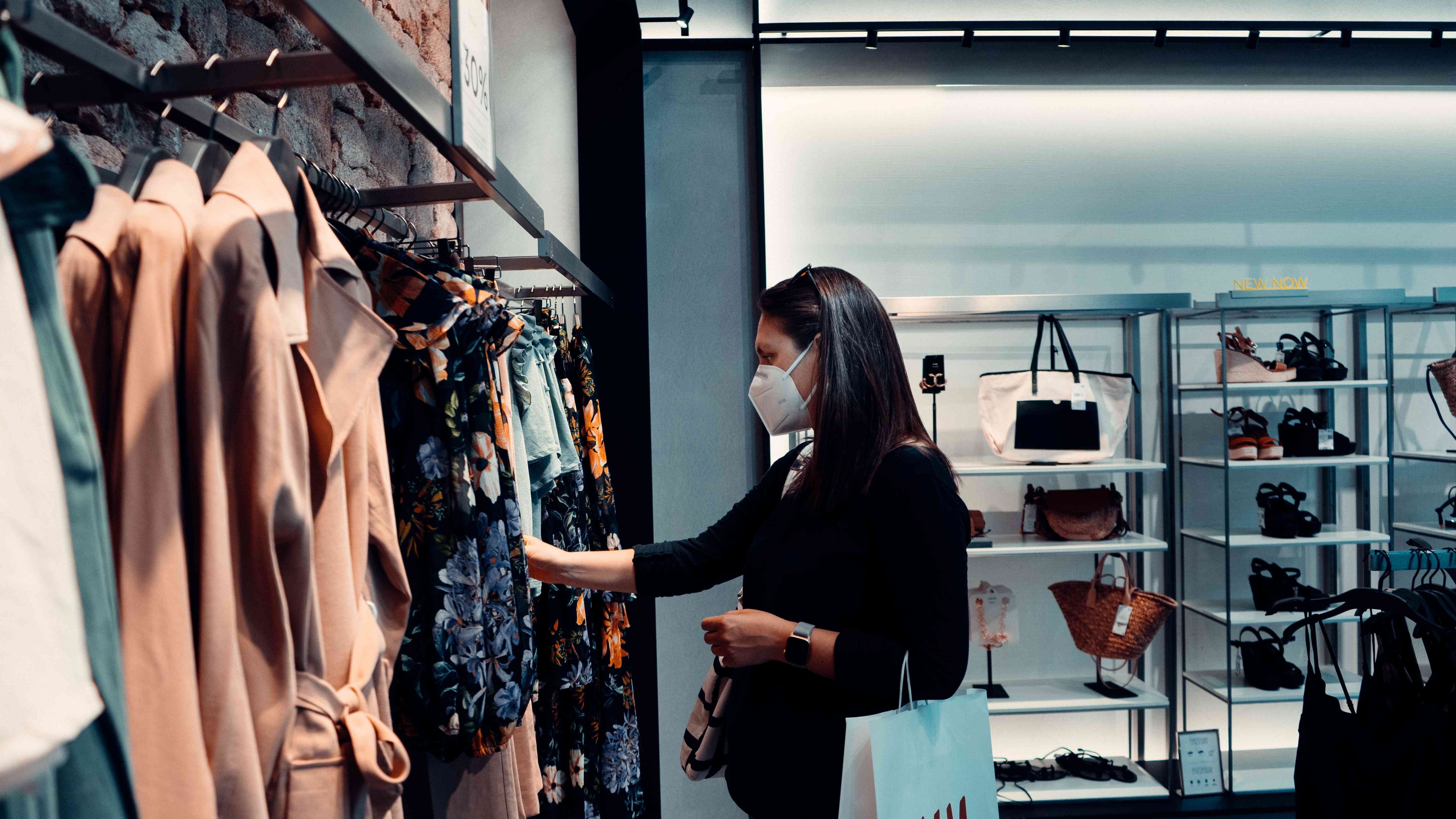 Updating items that appear under Shopify subscriptions can improve the e-commerce experience.